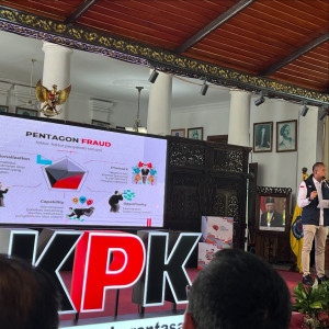 Roadshow Bus KPK 2024 Jelajah Negeri Bangun Antikorupsi - Kabupaten Brebes Jawa Tengah